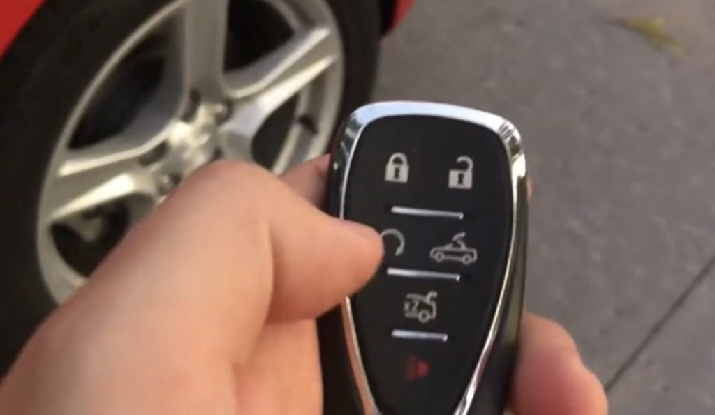 Chevy Camaro Trunk Button on Key