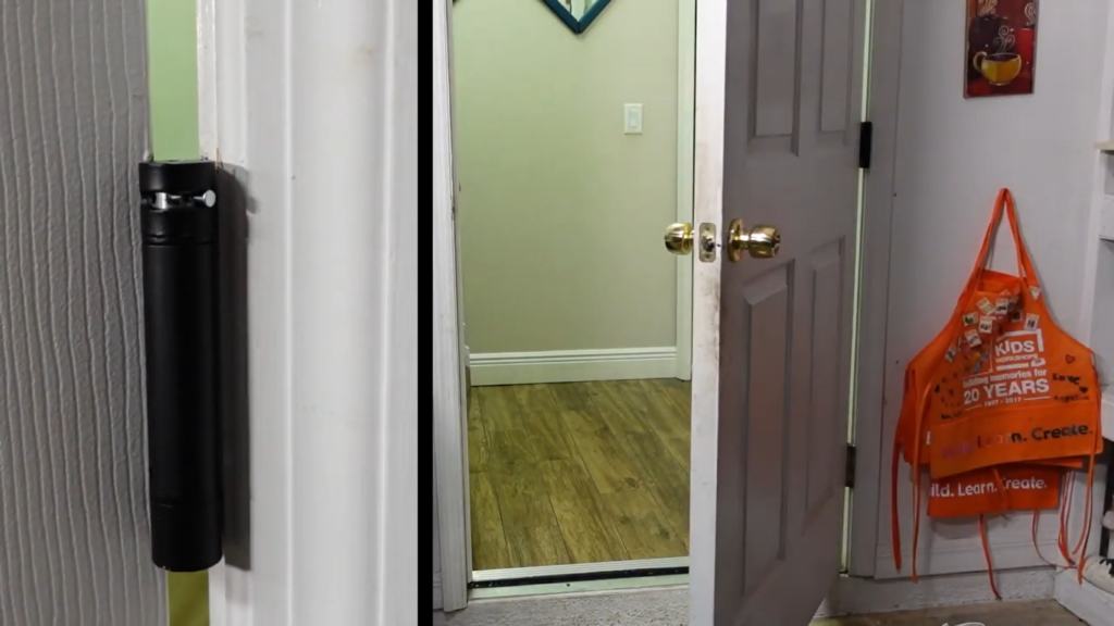 how self closing door hinge works