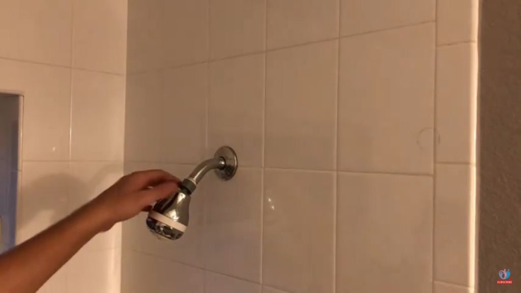 A Bathtub Spout Faucet, How To Remove Bathtub Shower Head